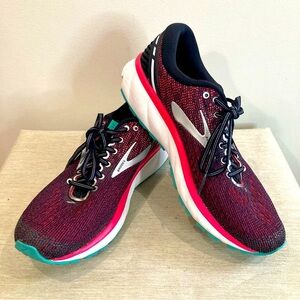 BROOKS Sz 10 Narrow 2A Ghost II DNA Cushion Neutral Lace Up Sneakers